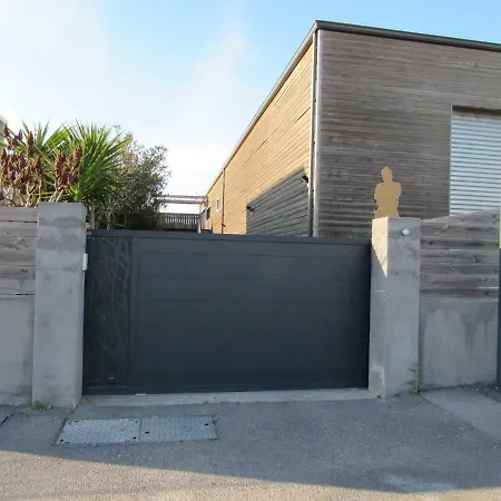 Appartement En Bois Sete Exterior photo